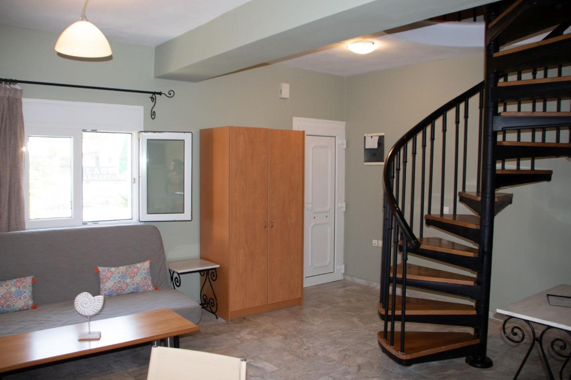 Avesta Apartments - 200M From The Beach Vasilikos  Room photo